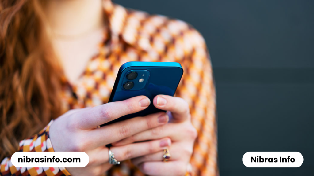 لماذا يصبح الهاتف أبطأ مع مرور الوقت، وكيف يؤثر امتلاء التخزين على أدائه؟